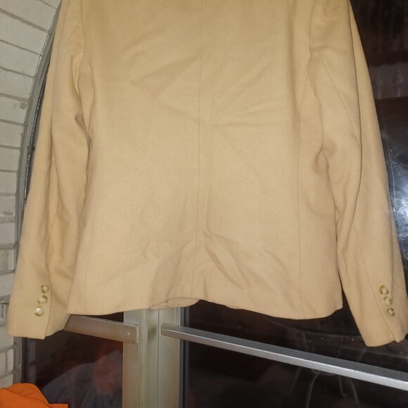 Chaus Women's Suit Jacket 80% Wool 11/12 Tan - Picture 2 of 5
